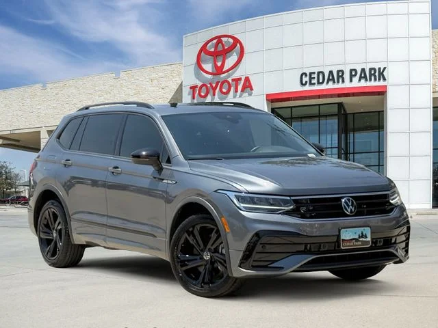 2024 Volkswagen Tiguan - Image 1