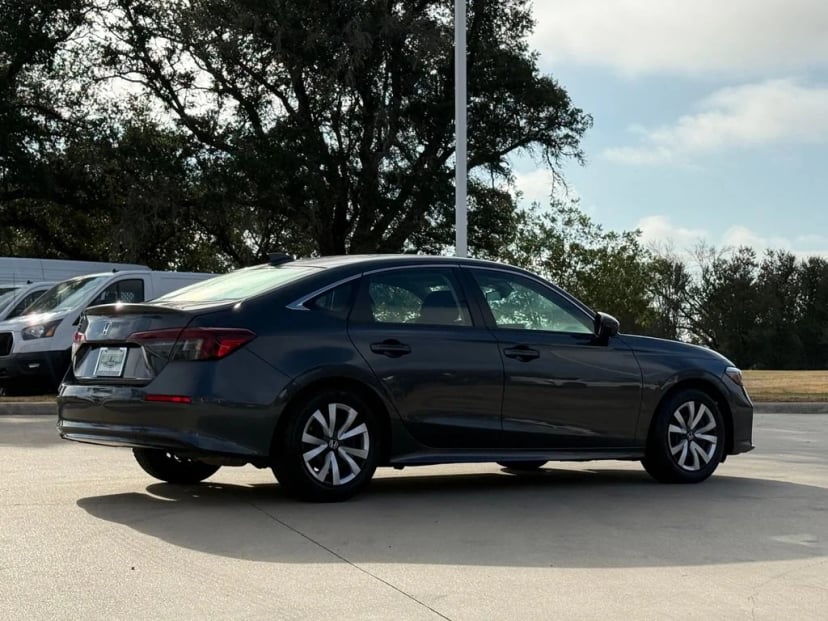 2025 Honda Civic - Image 3