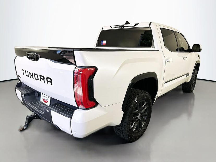 2024 Toyota Tundra - Image 3