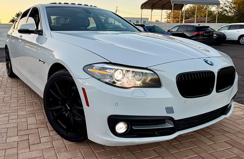 2016 BMW 5 Series - Image 1