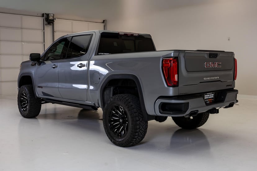 2020 GMC Sierra 1500 - Image 3