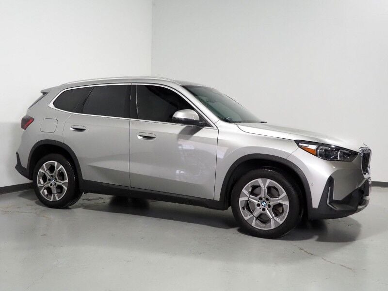 2023 BMW X1 - Image 1
