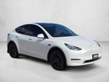 2022 Tesla Model Y - Preview 3