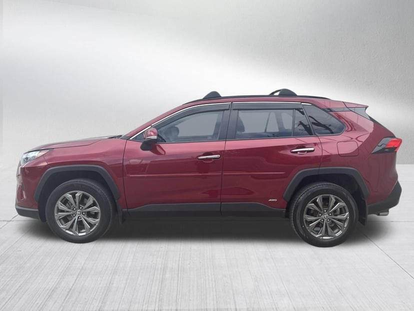 2022 Toyota RAV4 - Image 3