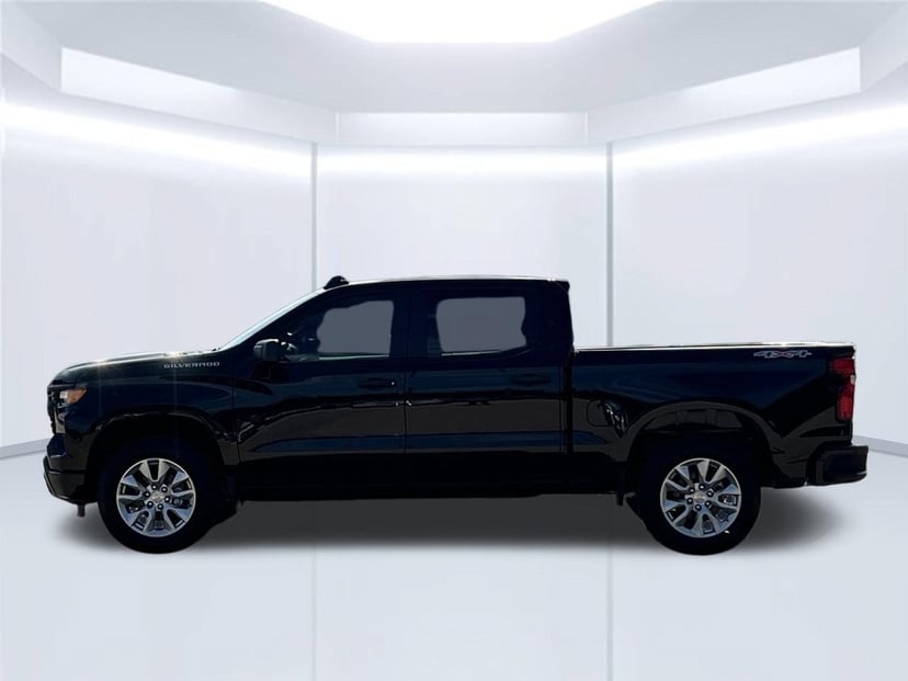 2026 Chevrolet Silverado 1500 - Image 1