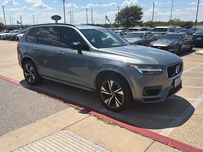 2020 Volvo XC90 - Image 1