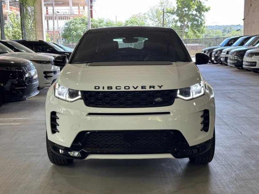 2026 Land Rover Discovery Sport - Image 3