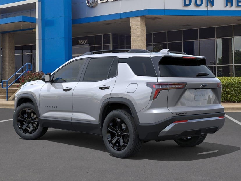 2027 Chevrolet Equinox - Image 3