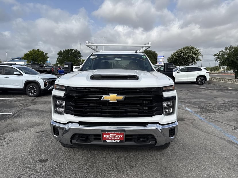2026 Chevrolet Silverado 2500 HD - Image 2
