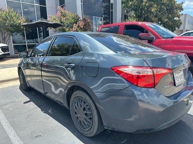 2017 Toyota Corolla - Image 2
