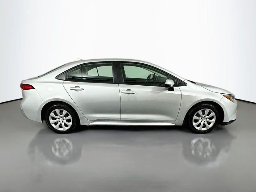 2024 Toyota Corolla - Image 2