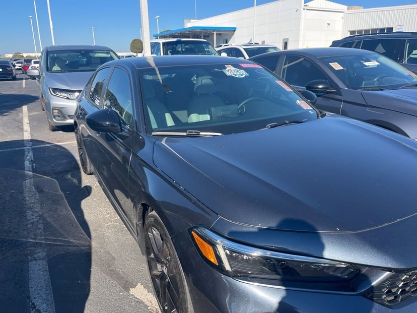 2025 Honda Civic - Image 1