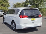 2027 Chrysler Pacifica - Preview 4