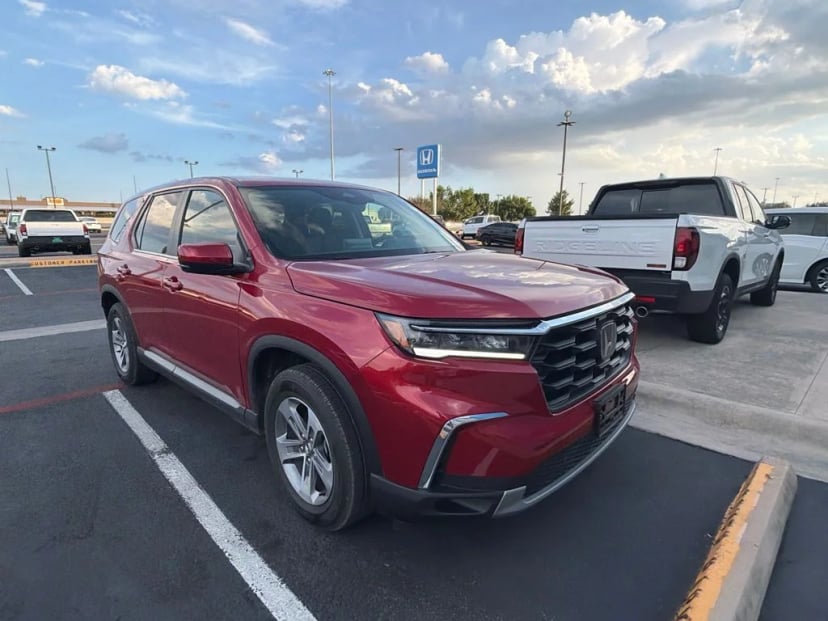2025 Honda Pilot - Image 1