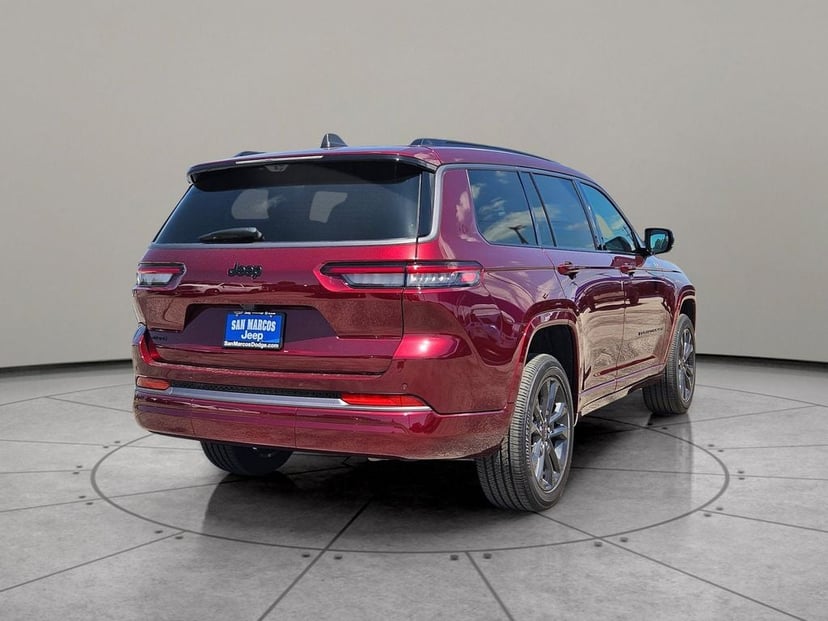 2026 Jeep Grand Cherokee L - Image 3