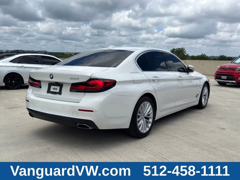 2021 BMW 5-series - Image 3