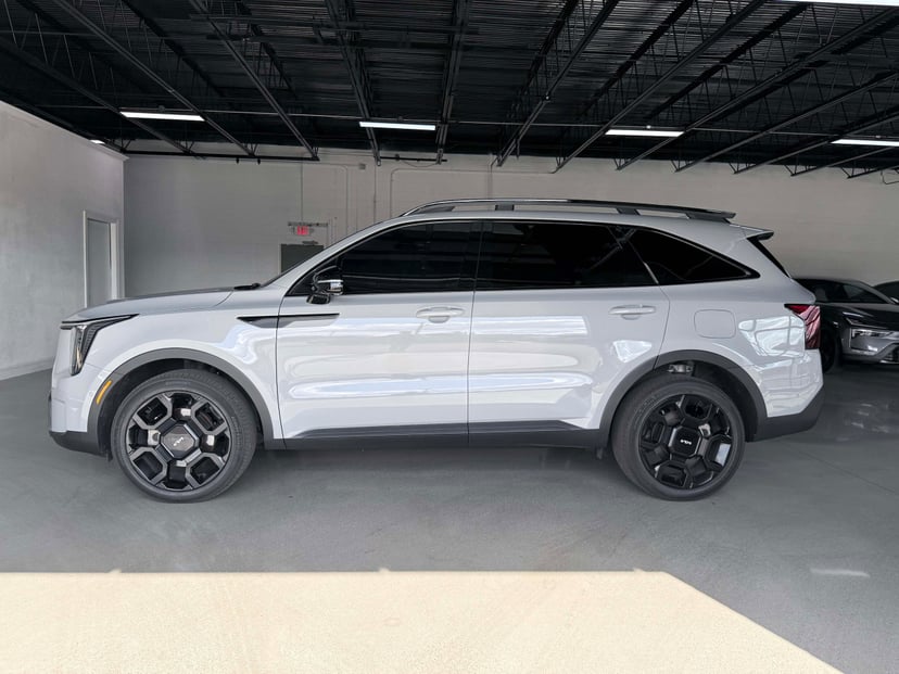 2024 Kia Sorento - Image 2