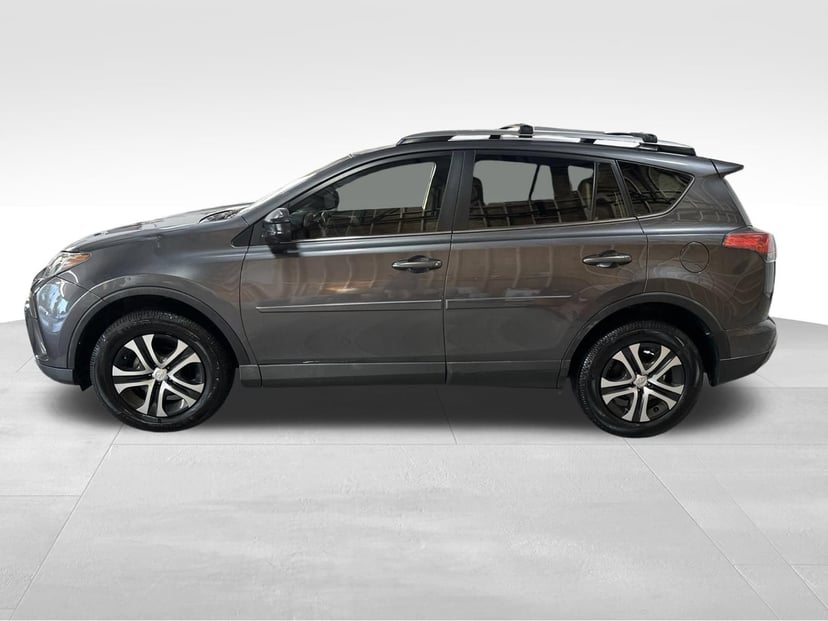 2018 Toyota RAV4 - Image 2