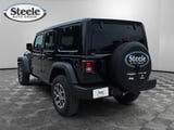 2025 Jeep Wrangler - Preview 3