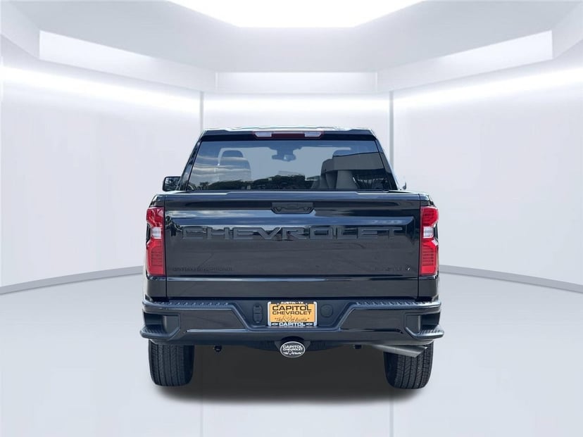 2026 Chevrolet Silverado 1500 - Image 3