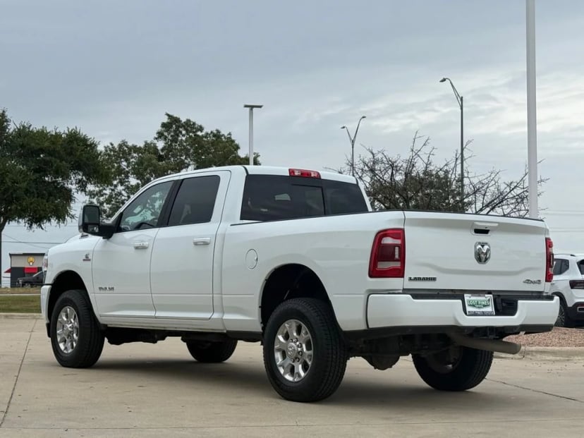 2024 Dodge 2500 - Image 2
