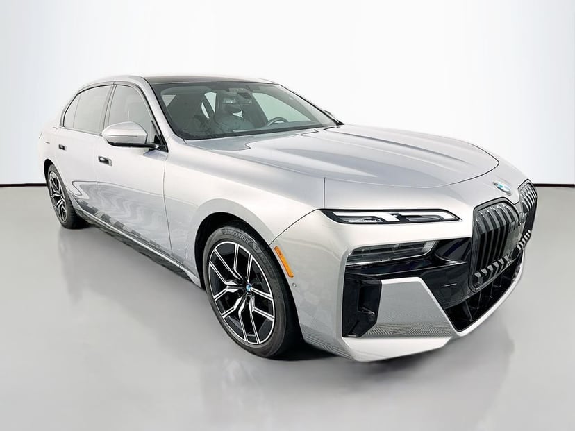 2023 BMW 7 Series - Image 1