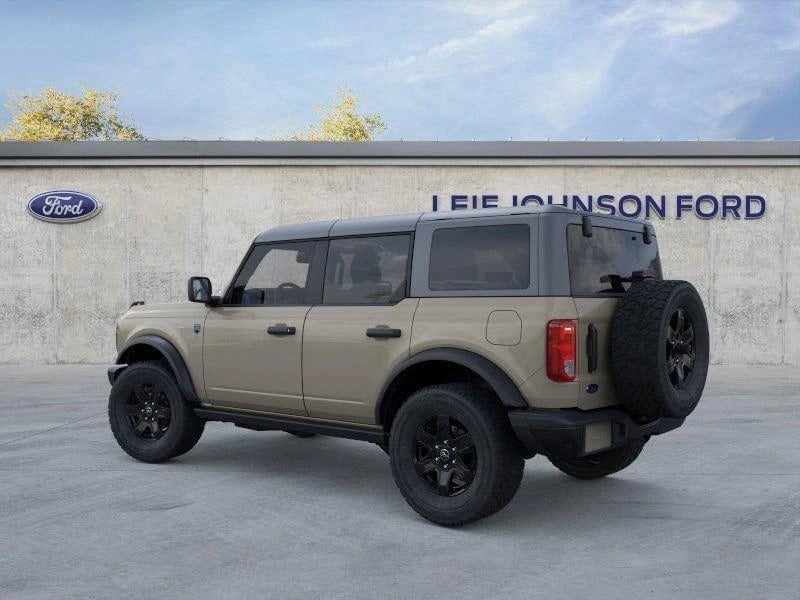 2025 Ford Bronco - Image 2