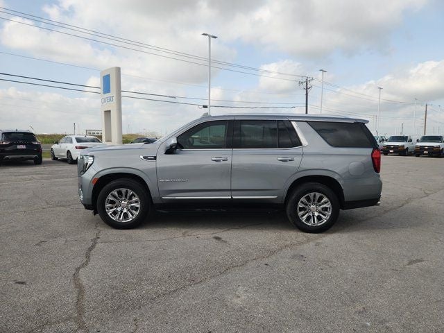 2023 GMC Yukon - Image 2