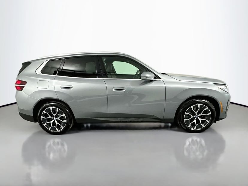 2026 BMW X3 - Image 3