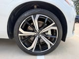 2024 Volvo XC60 - Preview 9