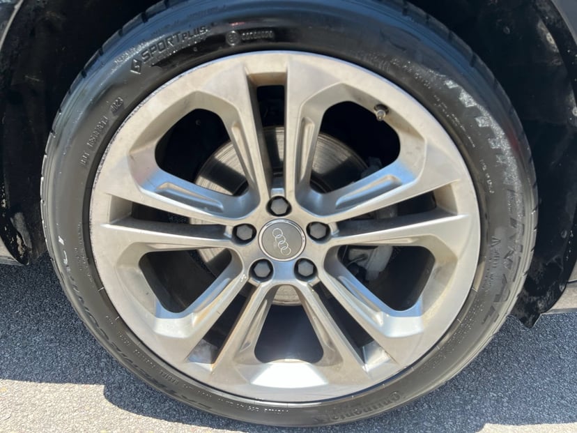 2018 Audi Q3 - Image 1