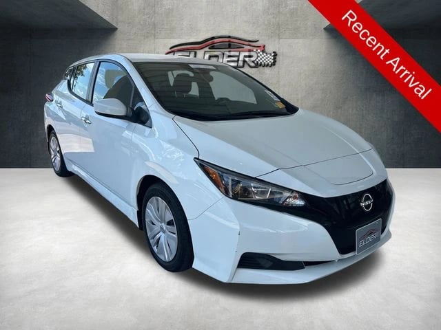 2025 Nissan Leaf - Image 1