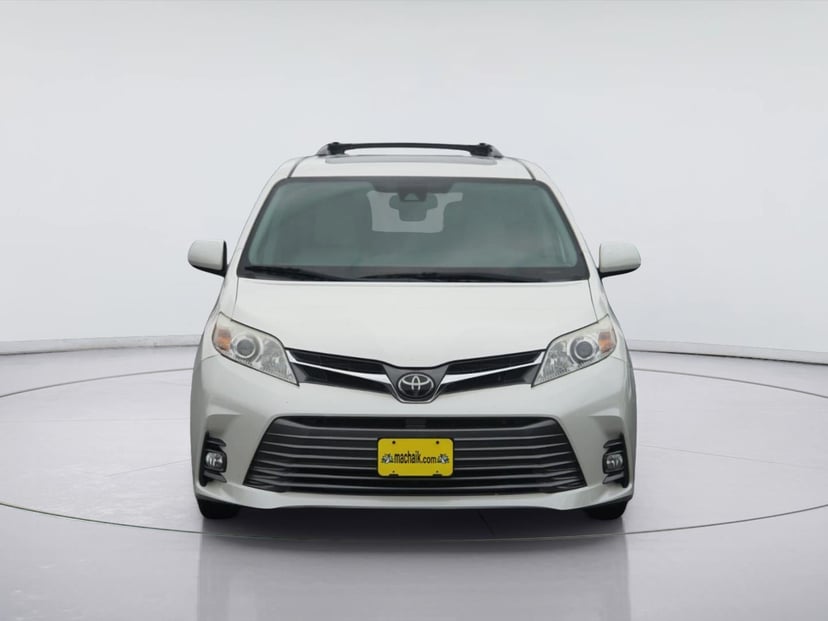2020 Toyota Sienna - Image 3