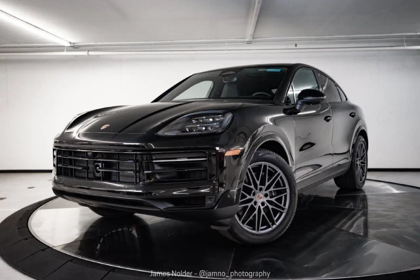 2026 Porsche Cayenne - Image 1