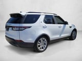 2017 Land Rover Discovery - Preview 5
