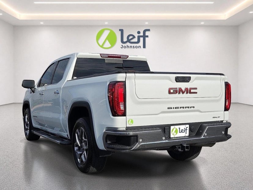 2024 GMC Sierra 1500 - Image 2