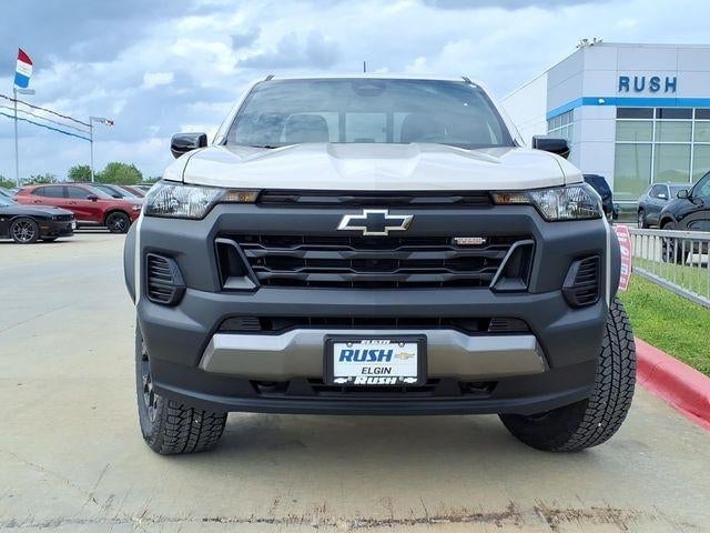 2026 Chevrolet Colorado - Image 3