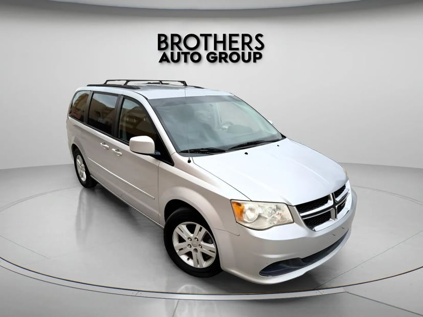 2012 Dodge Grand Caravan - Image 1