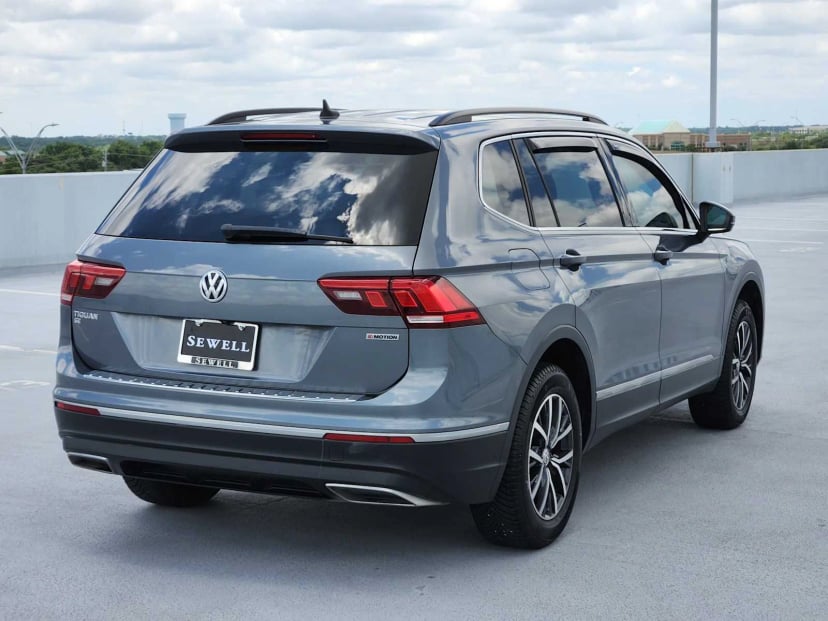 2020 Volkswagen Tiguan - Image 2