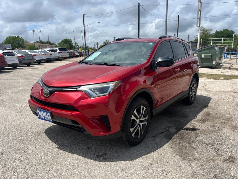 2017 Toyota RAV4 - Image 1