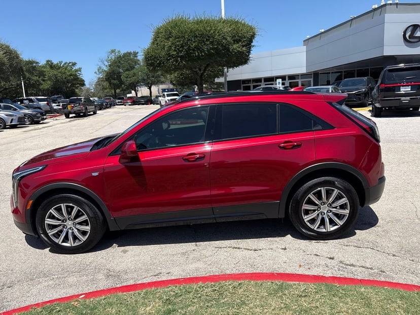 2019 Cadillac XT4 - Image 1