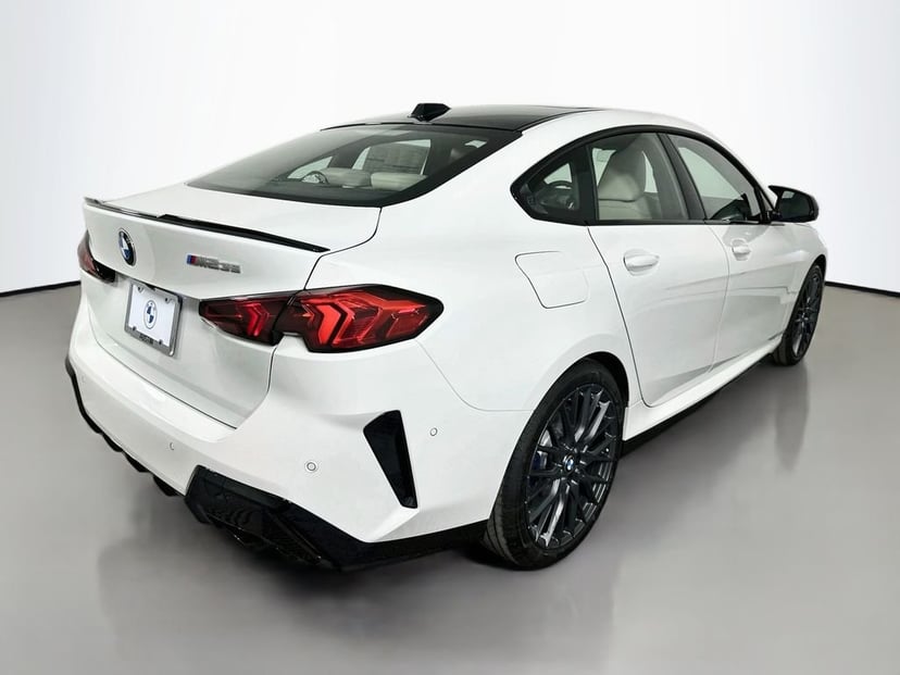 2026 BMW 2-series - Image 3