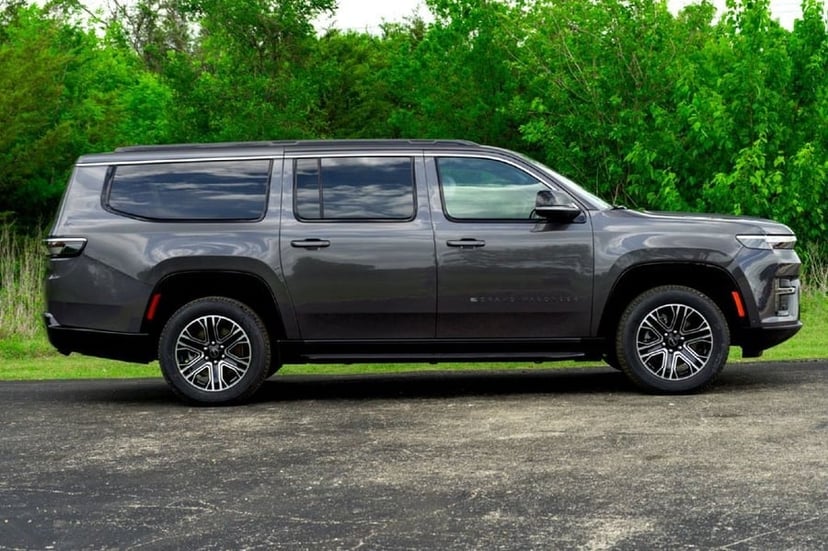 2026 Jeep Grand Wagoneer L - Image 3