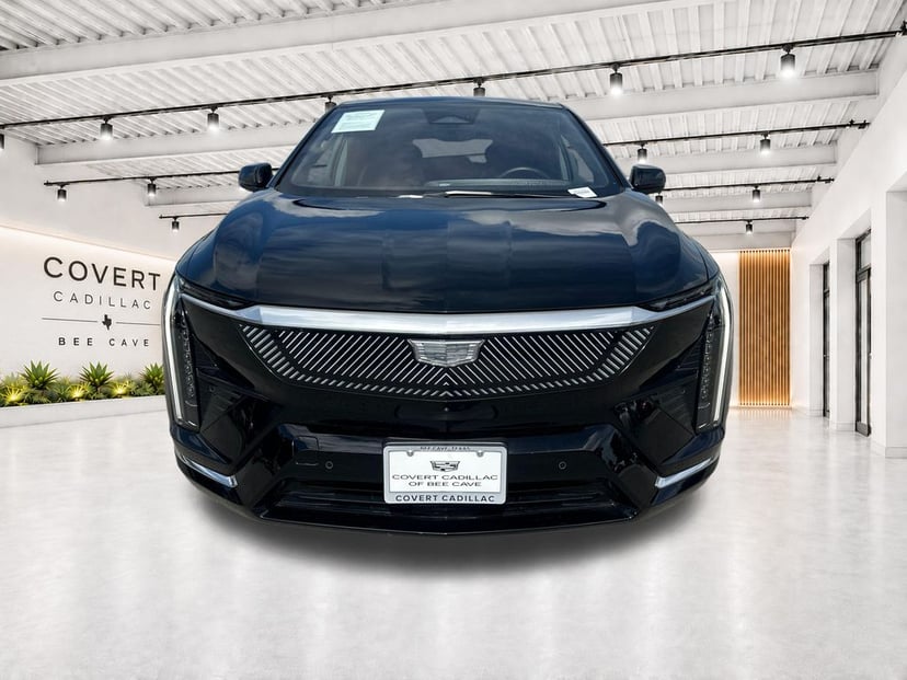2025 Cadillac Optiq - Image 2