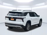 2027 Chevrolet Traverse - Preview 5