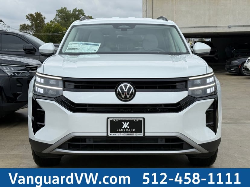 2027 Volkswagen Atlas - Image 1