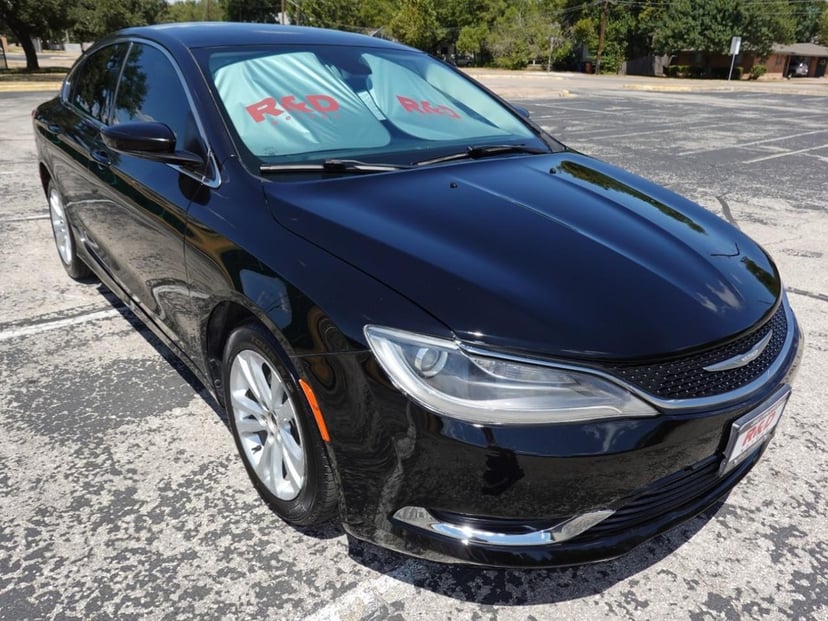 2016 Chrysler 200 - Image 1