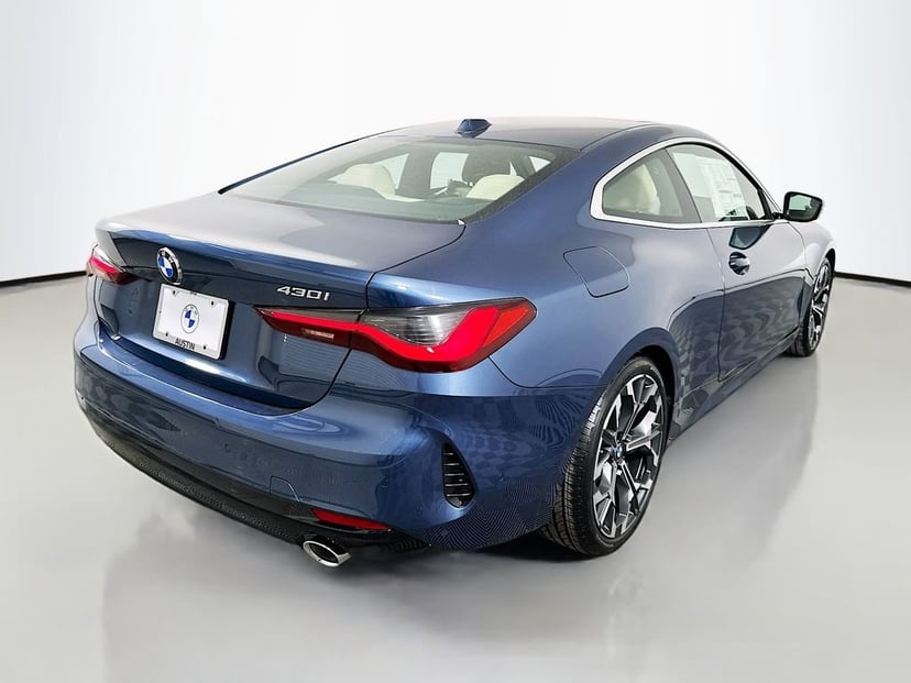 2026 BMW 4 Series - Image 3