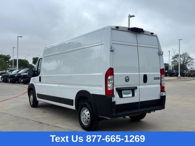 2025 Dodge ProMaster 2500 - Image 3