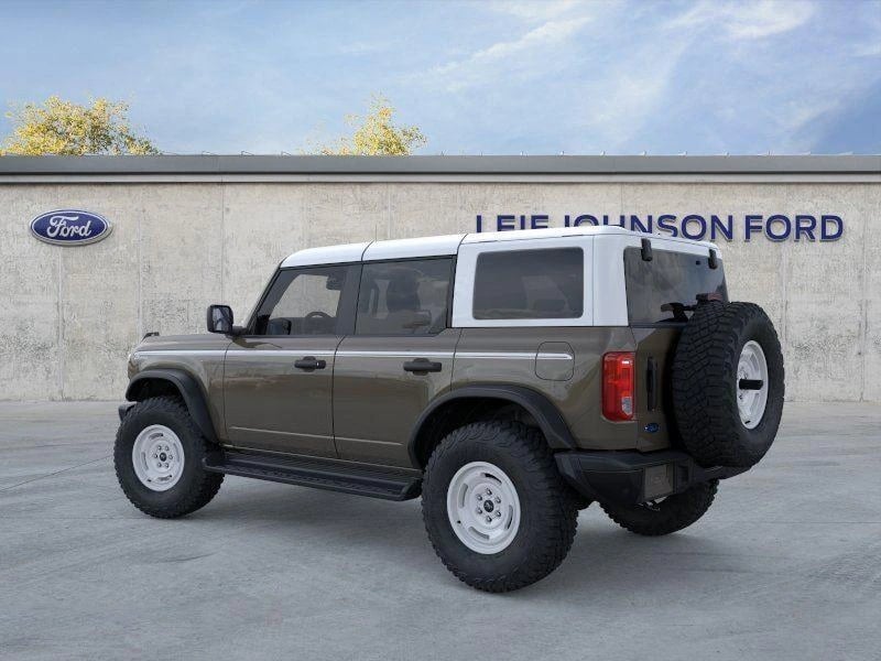 2026 Ford Bronco - Image 3